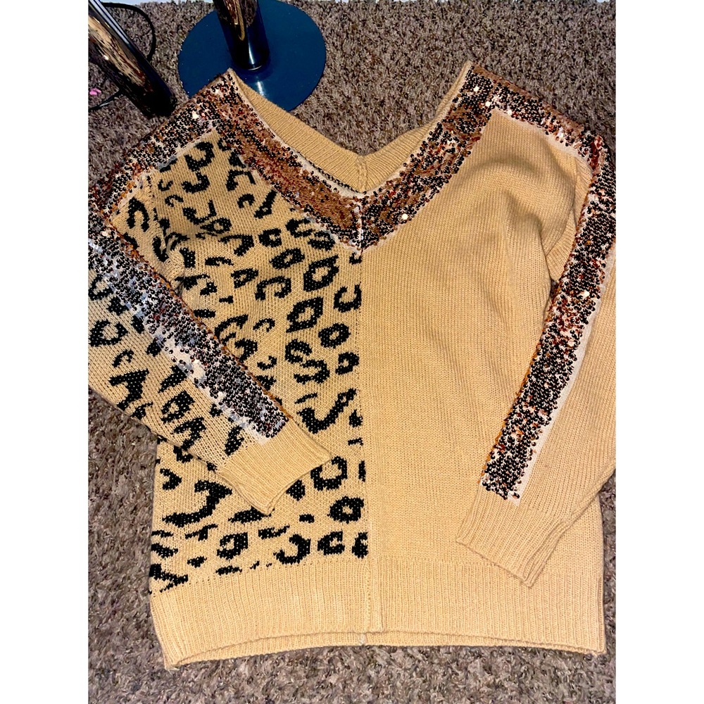 Leopard sweater
